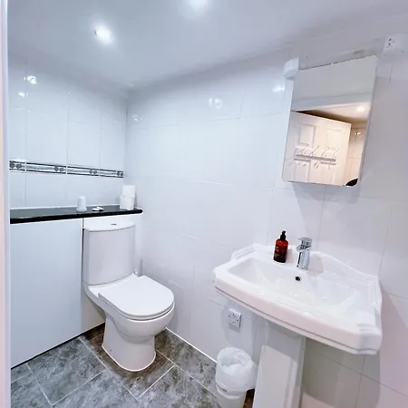 Rayrigg At Βίλα *